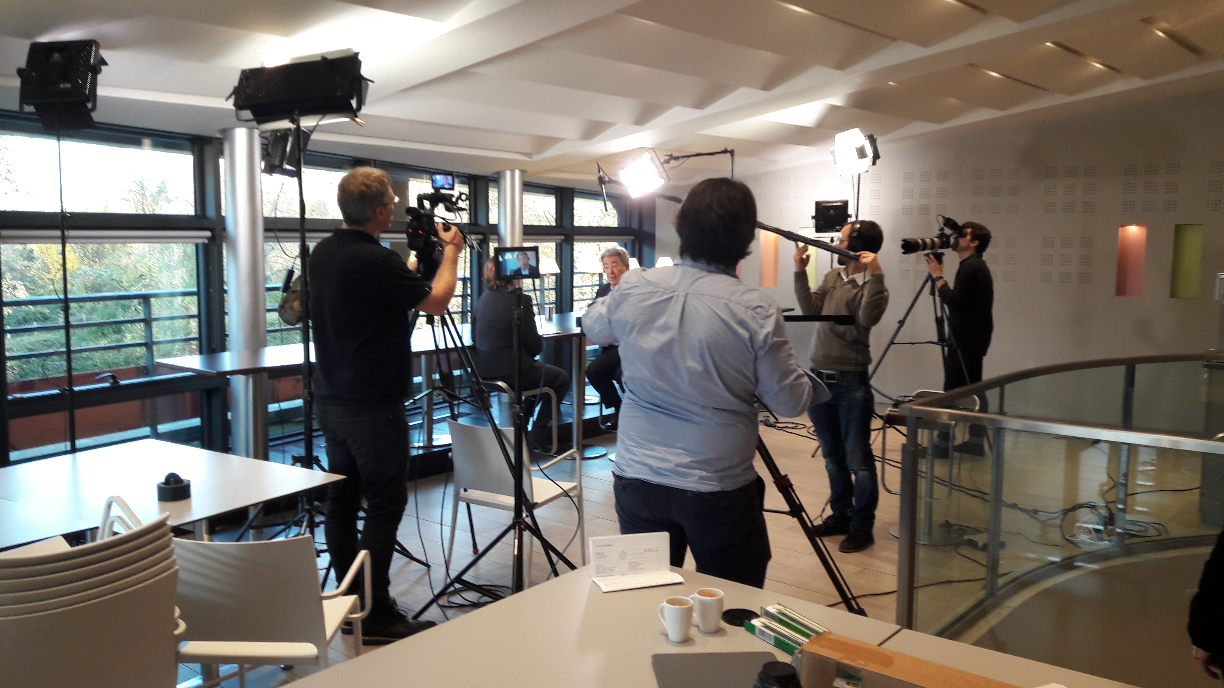 Tournage d'une interview corporate multi-caméras en entreprise