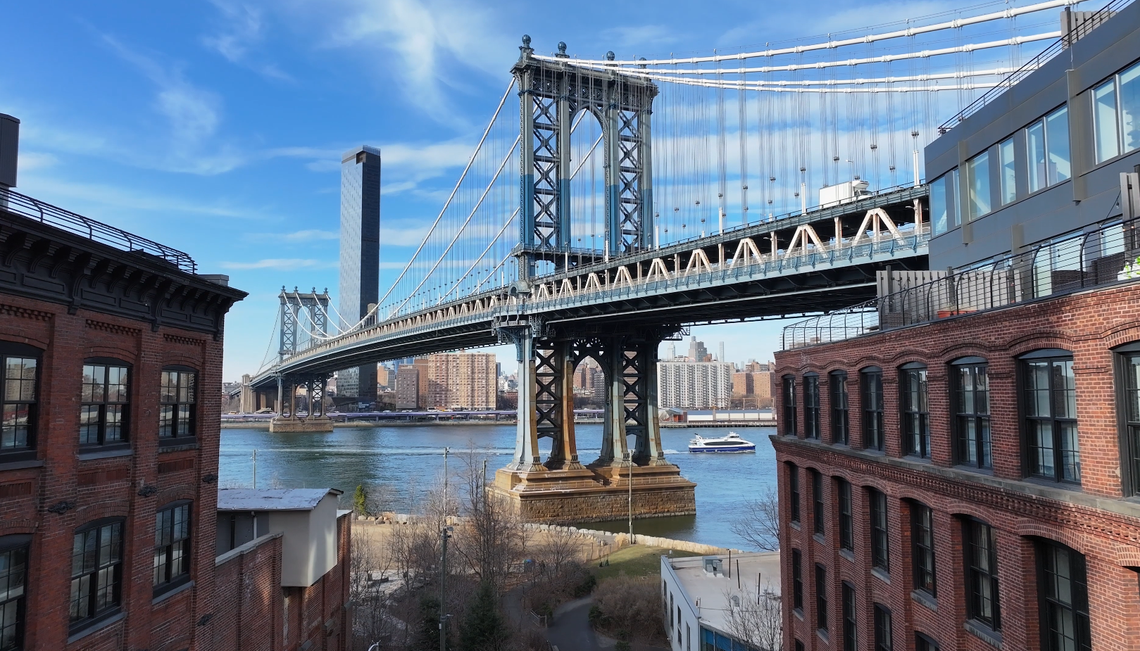 Manhattan Bridge vu de DUMBO — tournage ORYGEN FILMS à New York