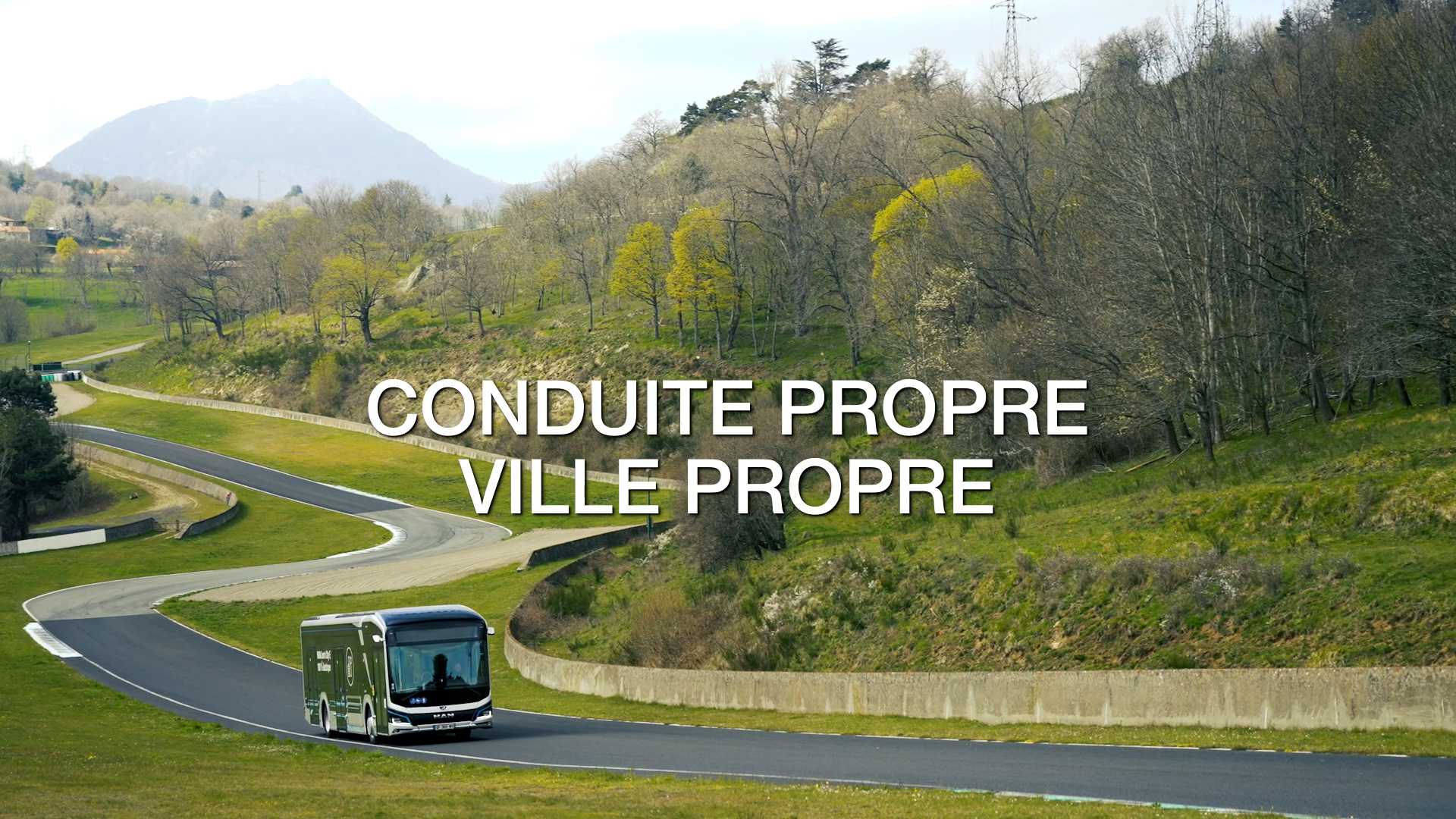 Reportage industriel sur piste d'essais filmé par ORYGEN FILMS